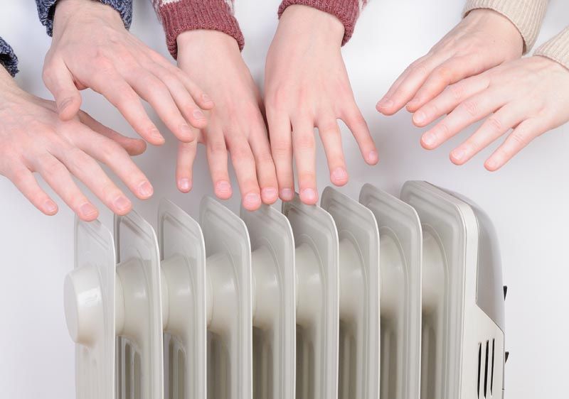 У кожного, хто незадоволений опаленням у власному будинку, виникає резонне питання: а як позначиться на температурному режимі заміна батарей