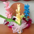 Весняні гіацинти з кольорового паперу - майстер-клас   В цьому році в подарунок мамам на 8 Березня ми з підготовчої групи вирішили зробити весняна квітка гіацинт