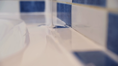 Реставрація Ванн Акрилом - цей метод користується своєю популярністю в Одесі і вважається хорошим способом так як: