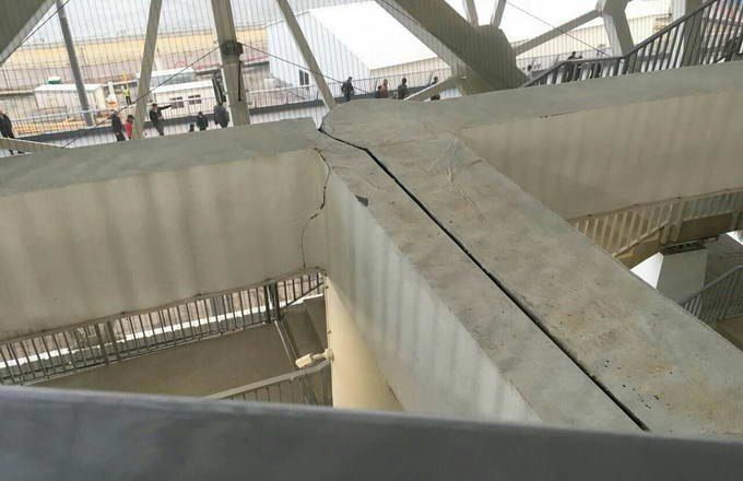 АТ «Стройтрансгаз», підрядник стадіону «Волгоград Арена», прокоментував інформацію, що з'явилася в Мережі фотографію, на якій зображений шов на одній з конструкцій арени